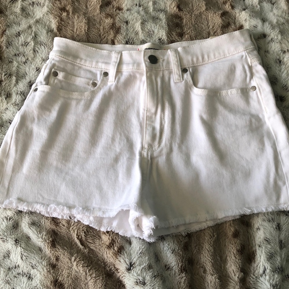 NWT VS PINK High-Waisted Cut Off Shorts!